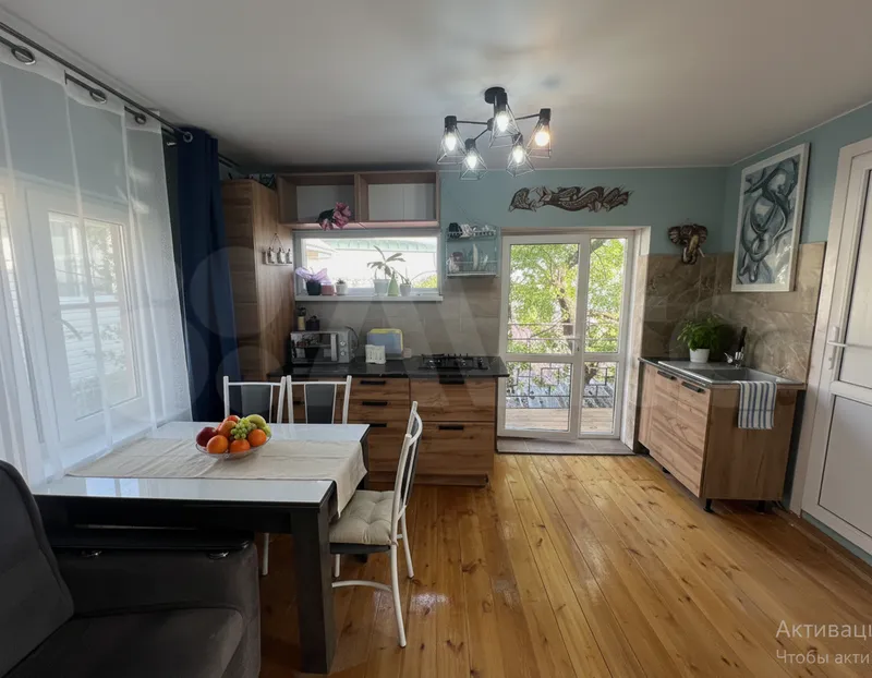 Auto 12.04.2026: AI interior transformation result in Real Estate style